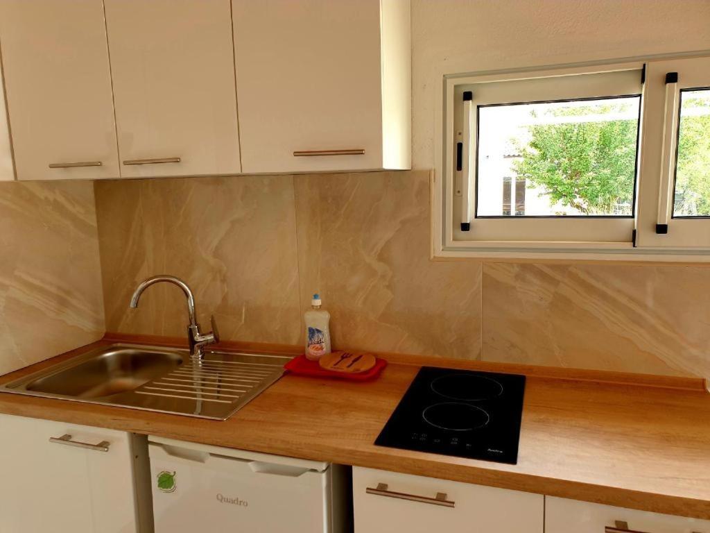 Apartments Hodanic Krk Town Exterior foto